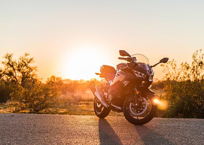 Kawasaki Ninja 400 Sunset