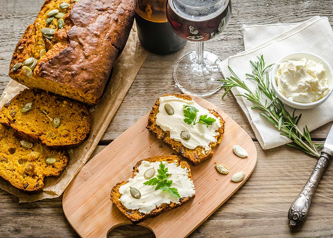Pumpkin bread with cream c
