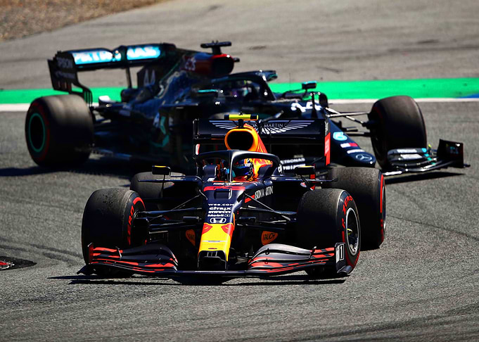 Albon vs Hamilton Austria
