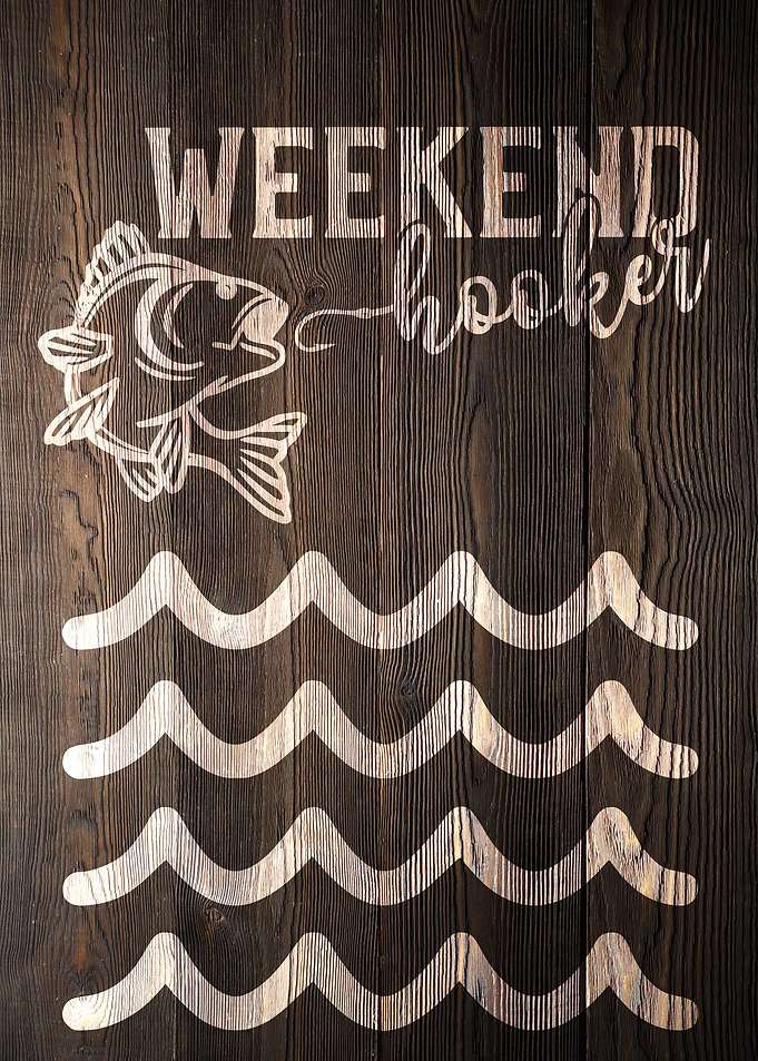WEEKEND HOOKER WOOD FISH