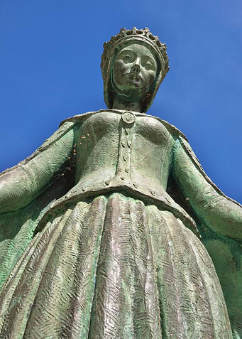 Queen Dona Leonor