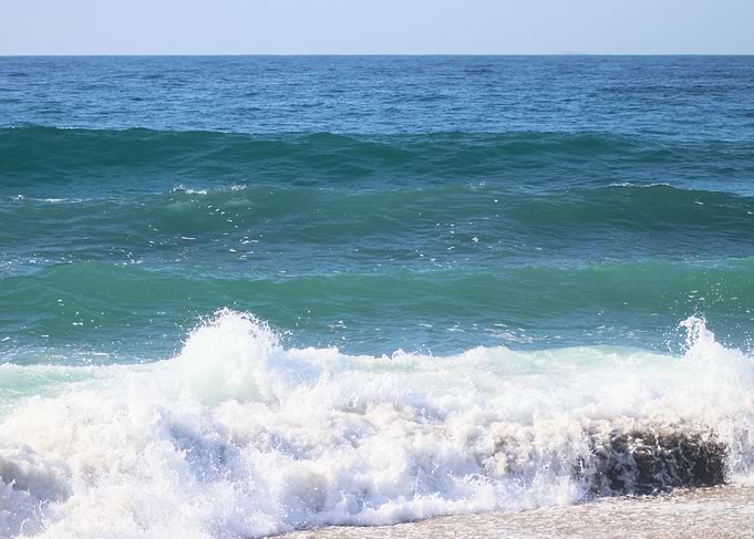 ocean waves
