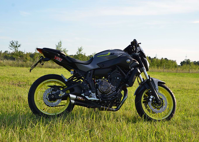 Yamaha MT 07 Night Fluo