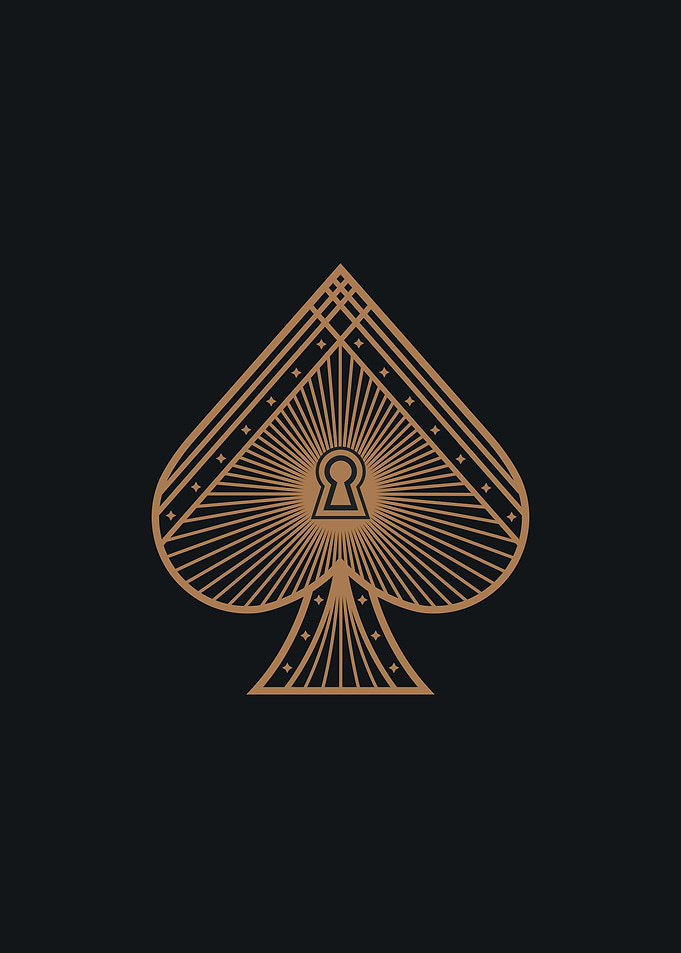 4 Suits Spades