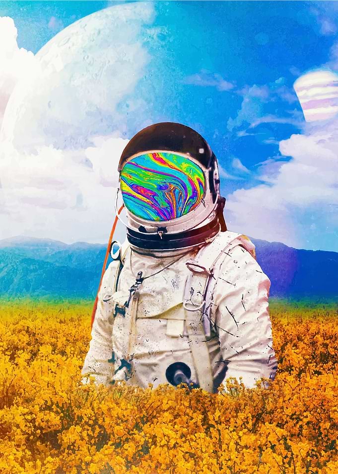 Trippy floral Astronaut