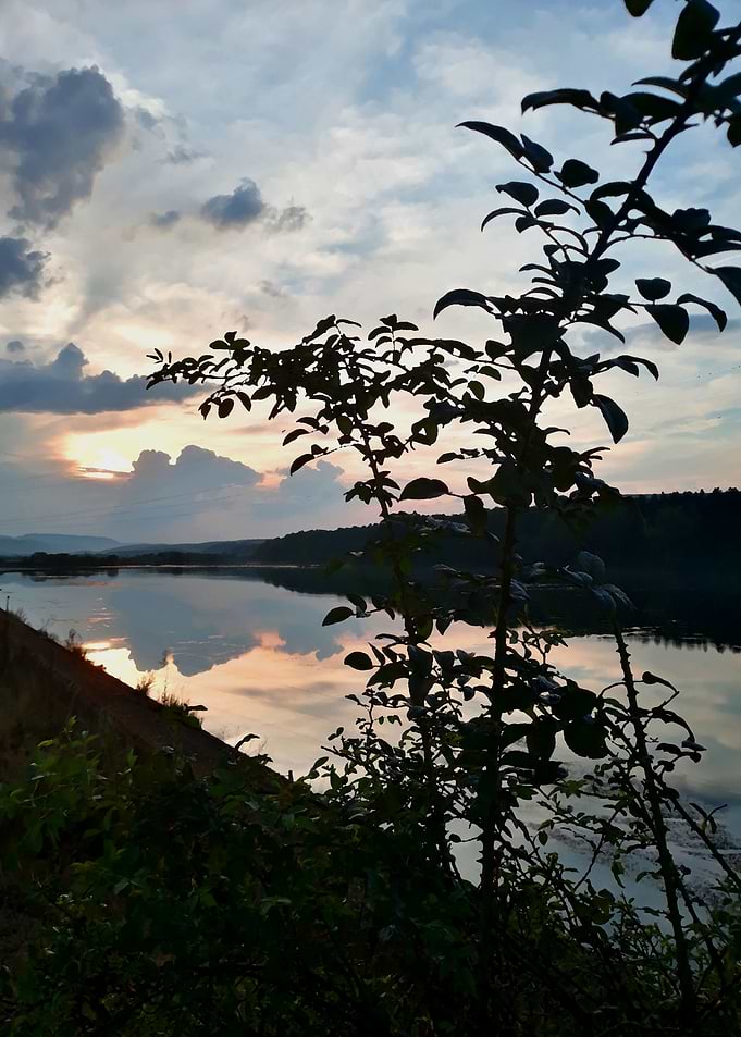 Lake sunset
