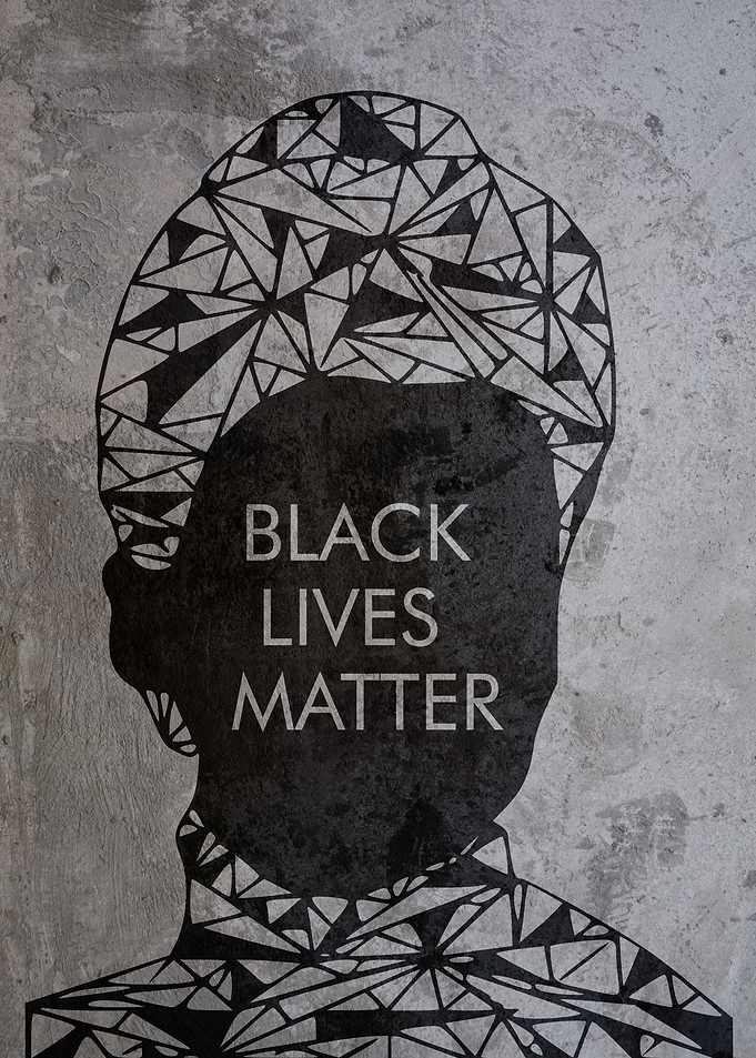 BLACK LIVES MATTER WOMAN