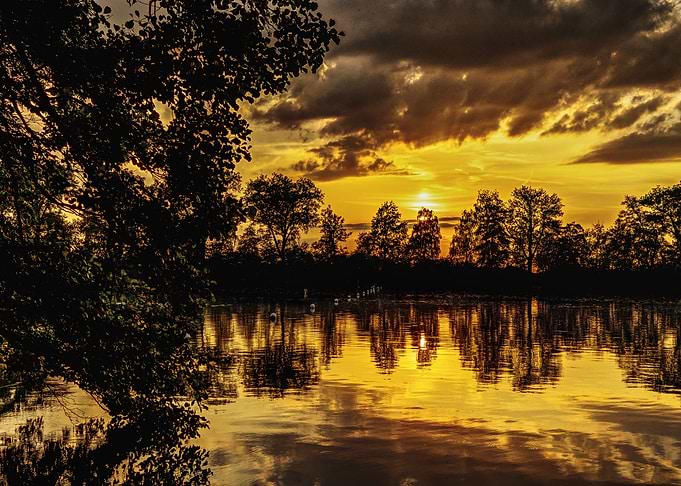 Golden Sunset Reflection