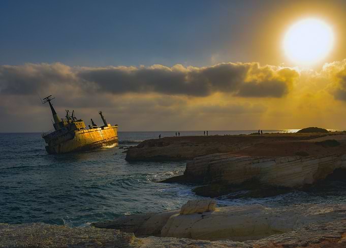 Boat Boats Ship Ocean Suns
