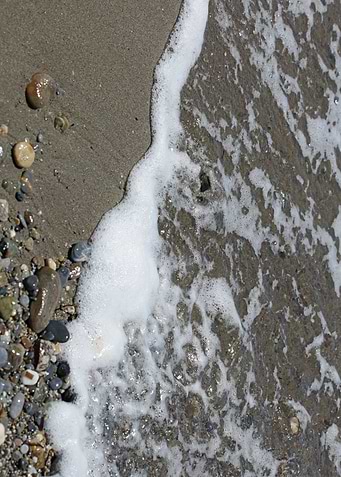 Waves macro crete island