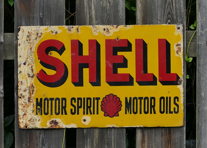 vintage poster sheel