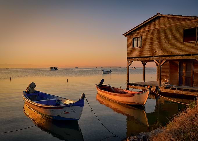 Boat Boats Ship Ocean Suns