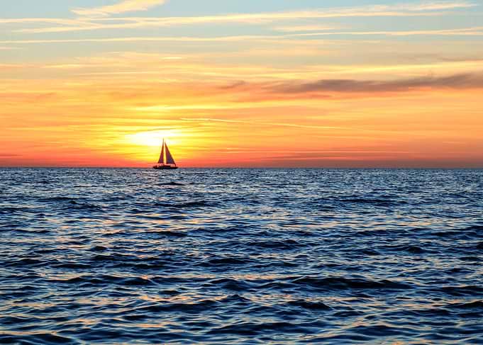 Boat Boats Ship Ocean Suns