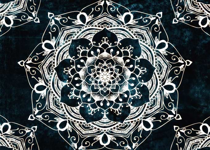 Mandala Glowing Spirit