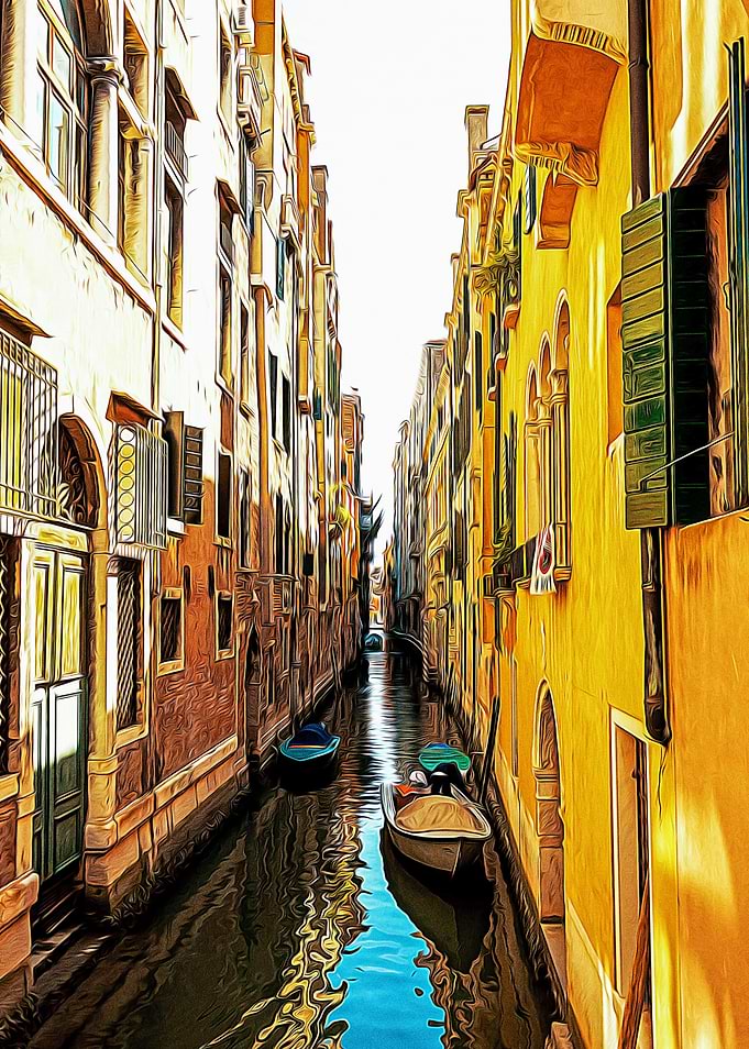 Little canal in Venice