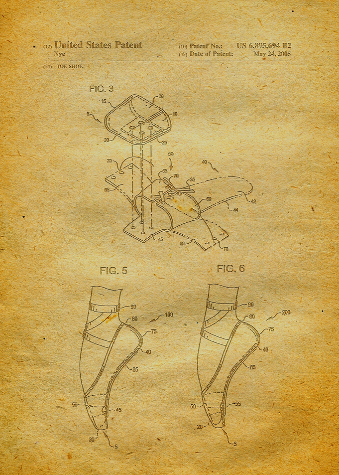 18 Ballet Toe Shoe Patent
