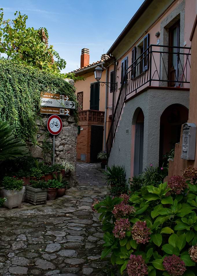 Alleyway