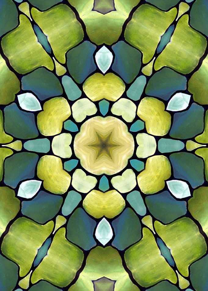 Green Dynamics Symmetry