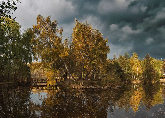 Autumn lake
