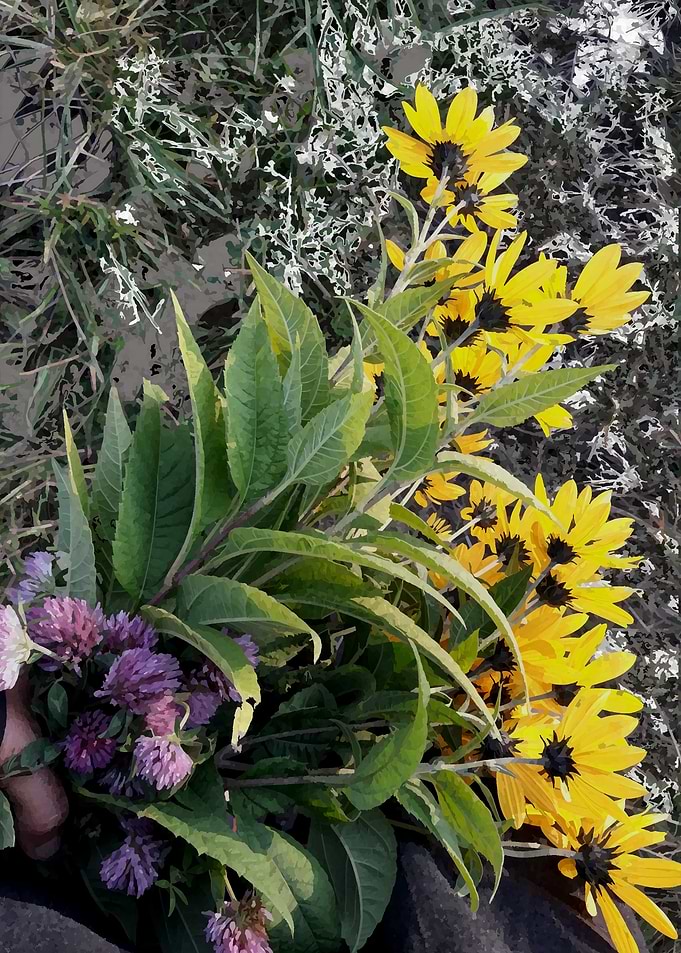Autumn sunflowers bouquet