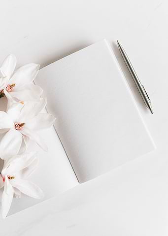 Minimal stationery