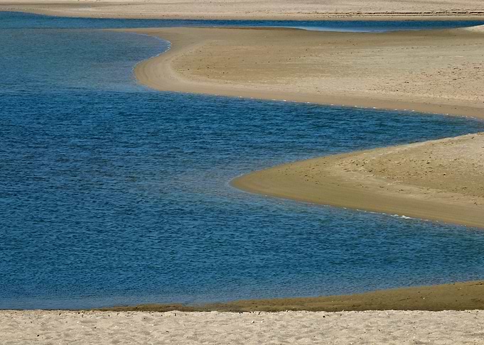 Sandy beach in Arelho 02