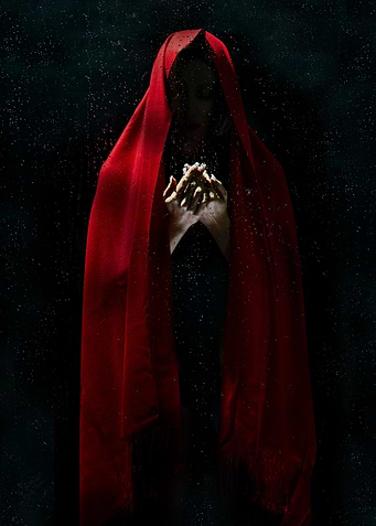 Women in a red Cape