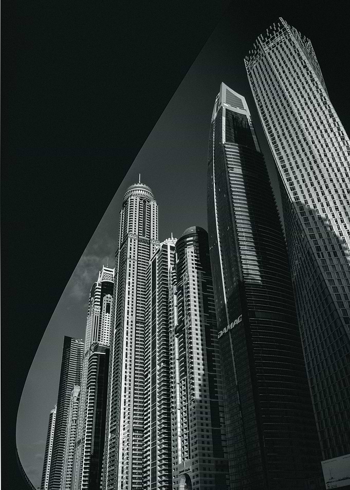 Dubai Marina Giants