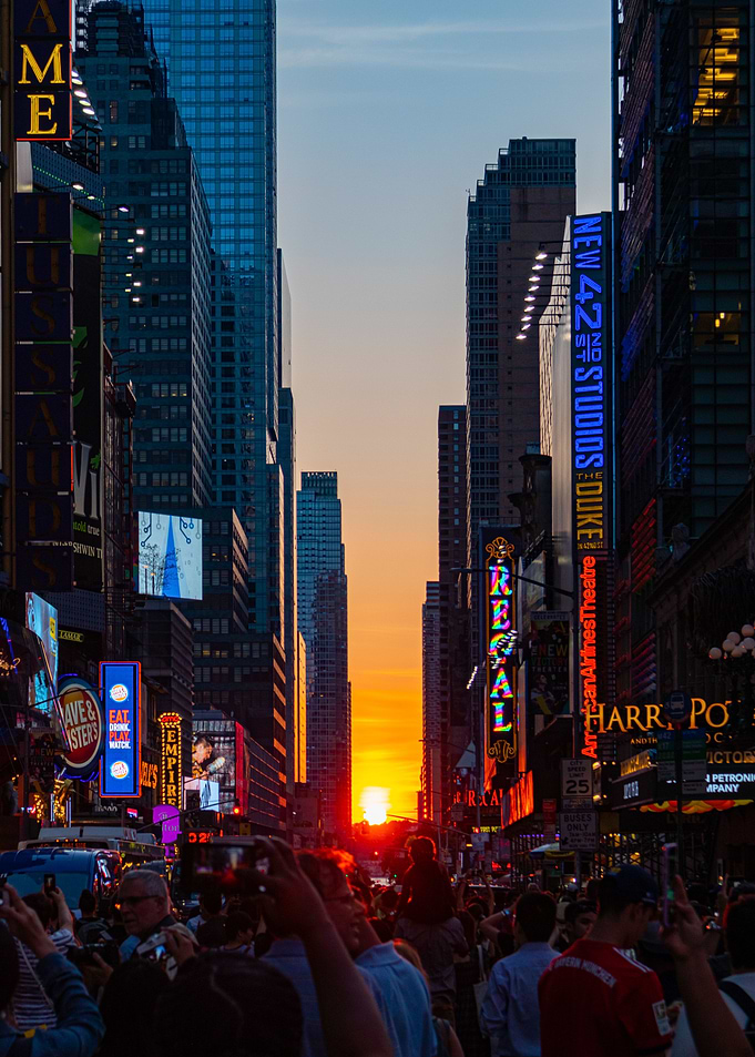 Manhattanhenge in New York
