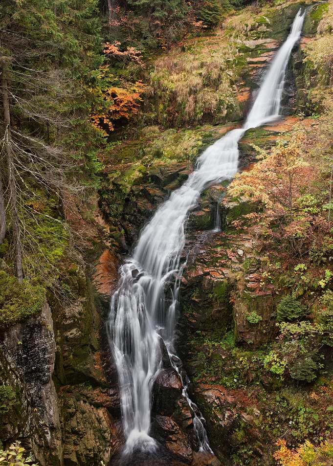 Kamienczyk Waterfall