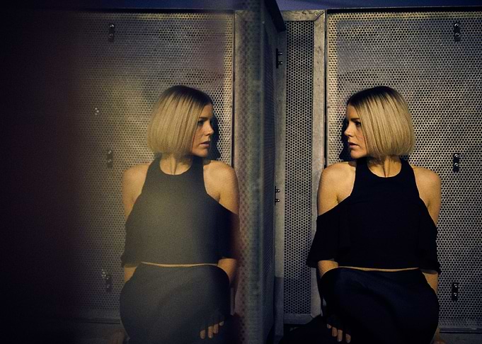 Mirror mirror