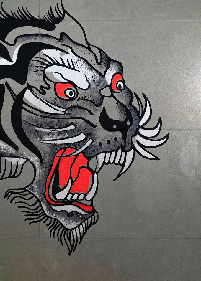 Tiger jaws