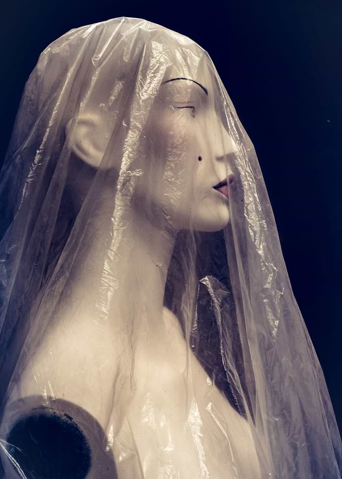 Secret woman
