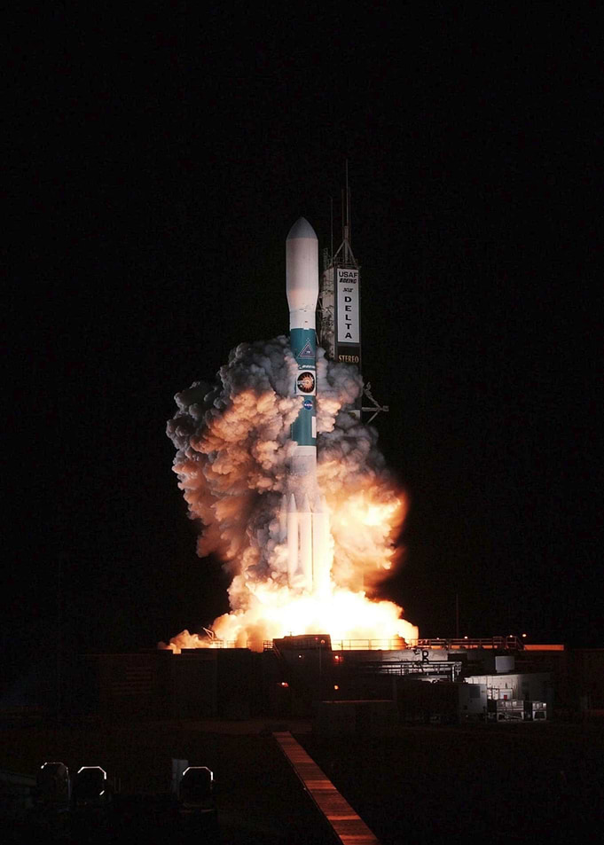 Delta II Rocket takeoff