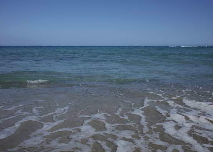 Beach waves close up print