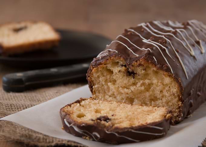 Chocolate Vanilla Cake