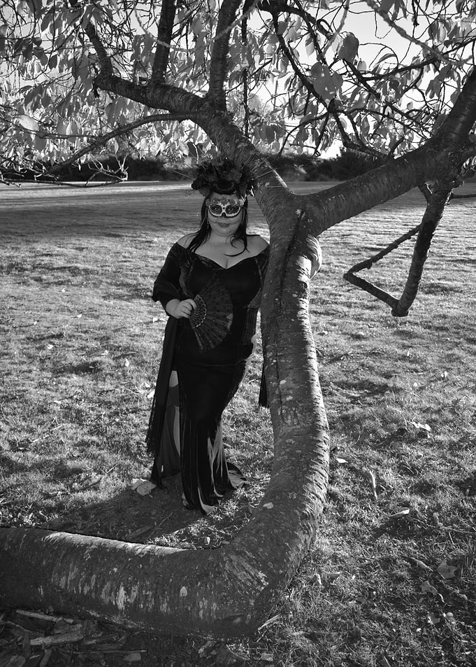Santa Muerta in BW