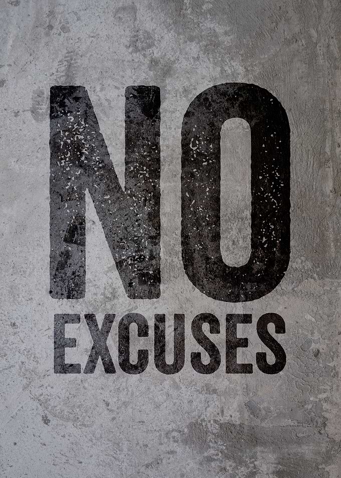 NO EXCUSES GRAFFITI