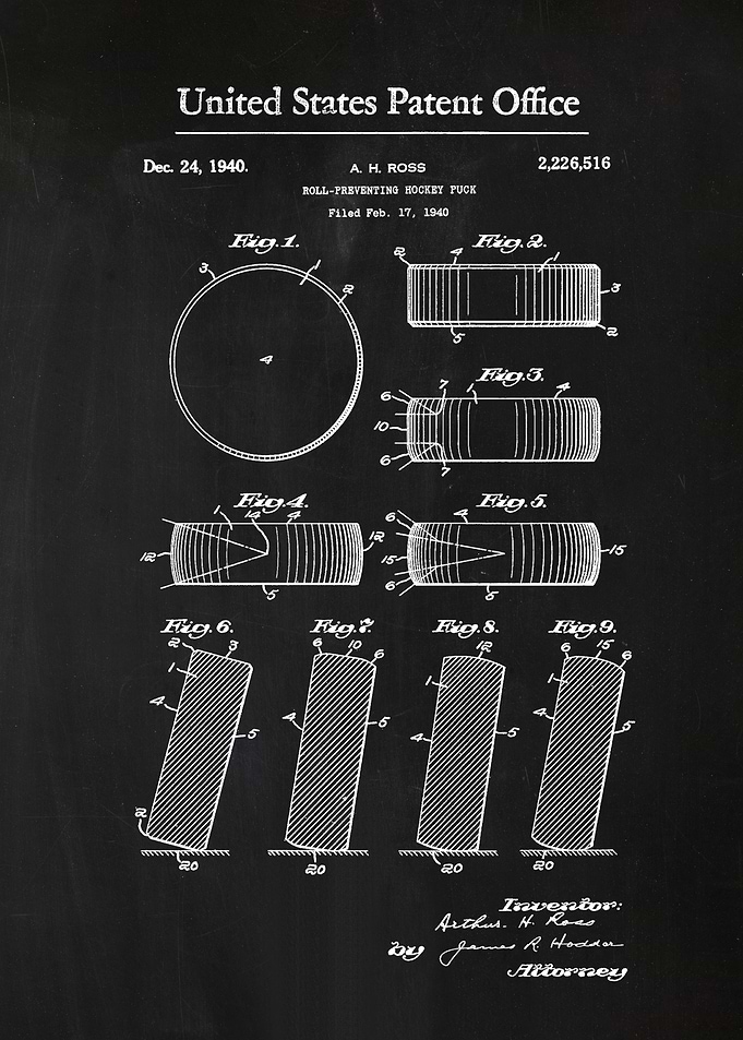 16 Hockey Puck Patent 194