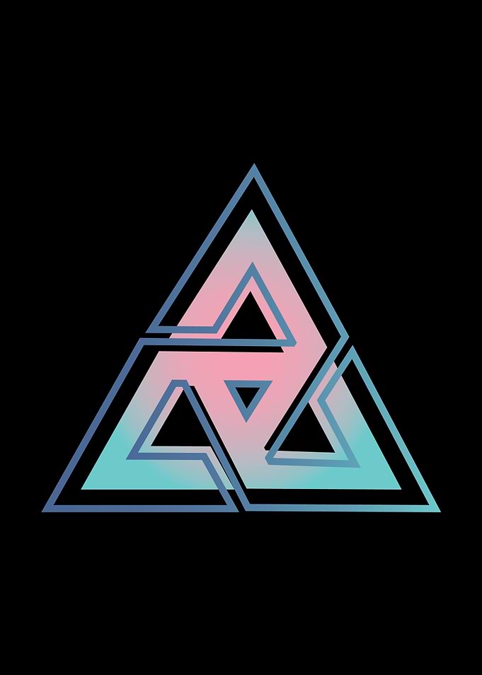 GRADIENT TRIANGLE