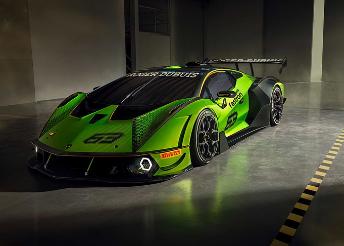 Lamborghini Essenza Front