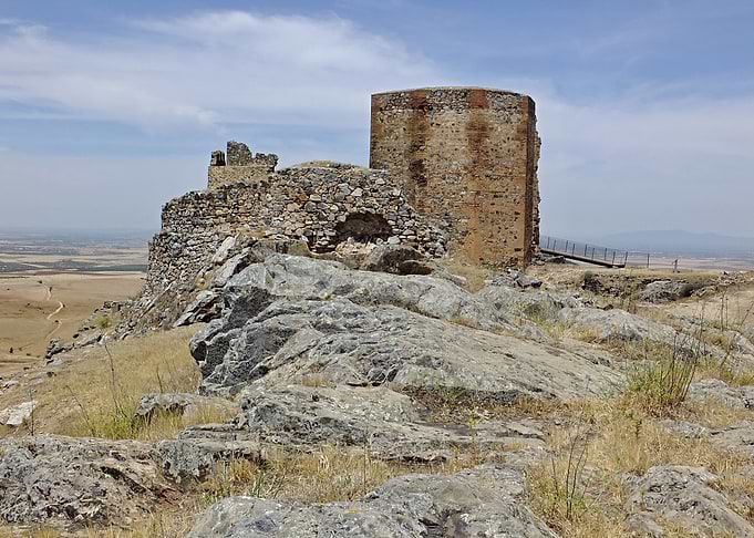 Historic castle Magacela 1