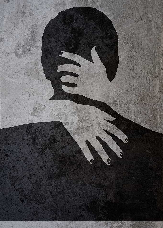 EMBRACE NAILS GRAFITTI