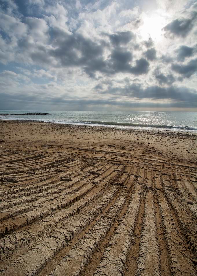 Lines in the sand