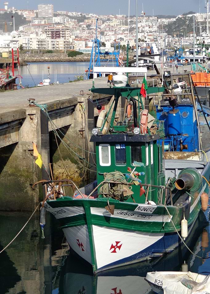 Colorful fishing boat 01
