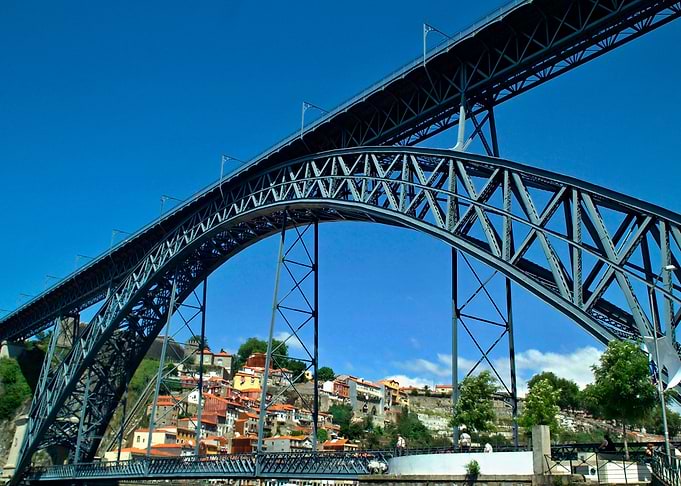 Eiffel bridge Porto 01