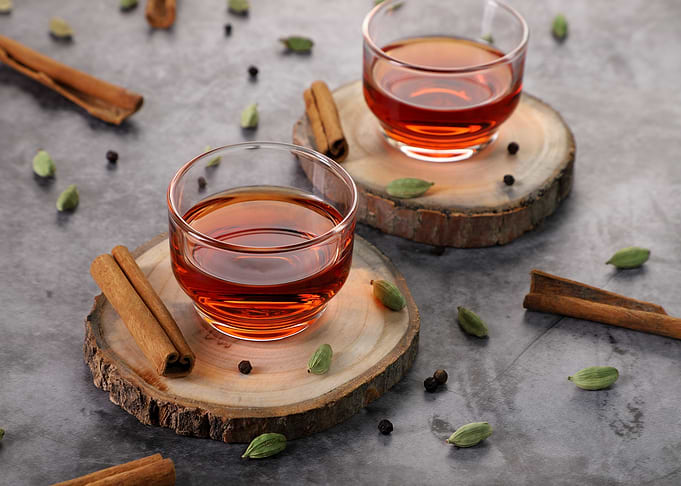 Healthy Green or Black Tea