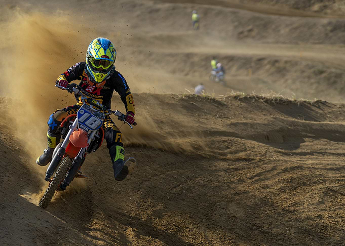 Dirt Bike Scrambling