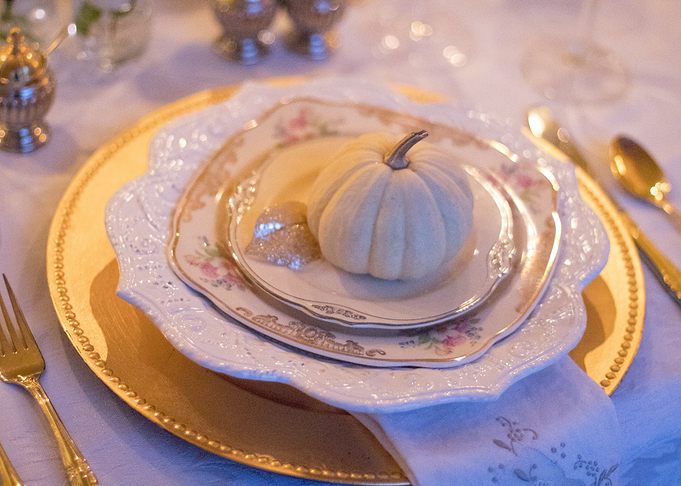 Holiday Table setting