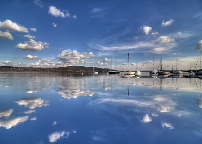 Like a mirror